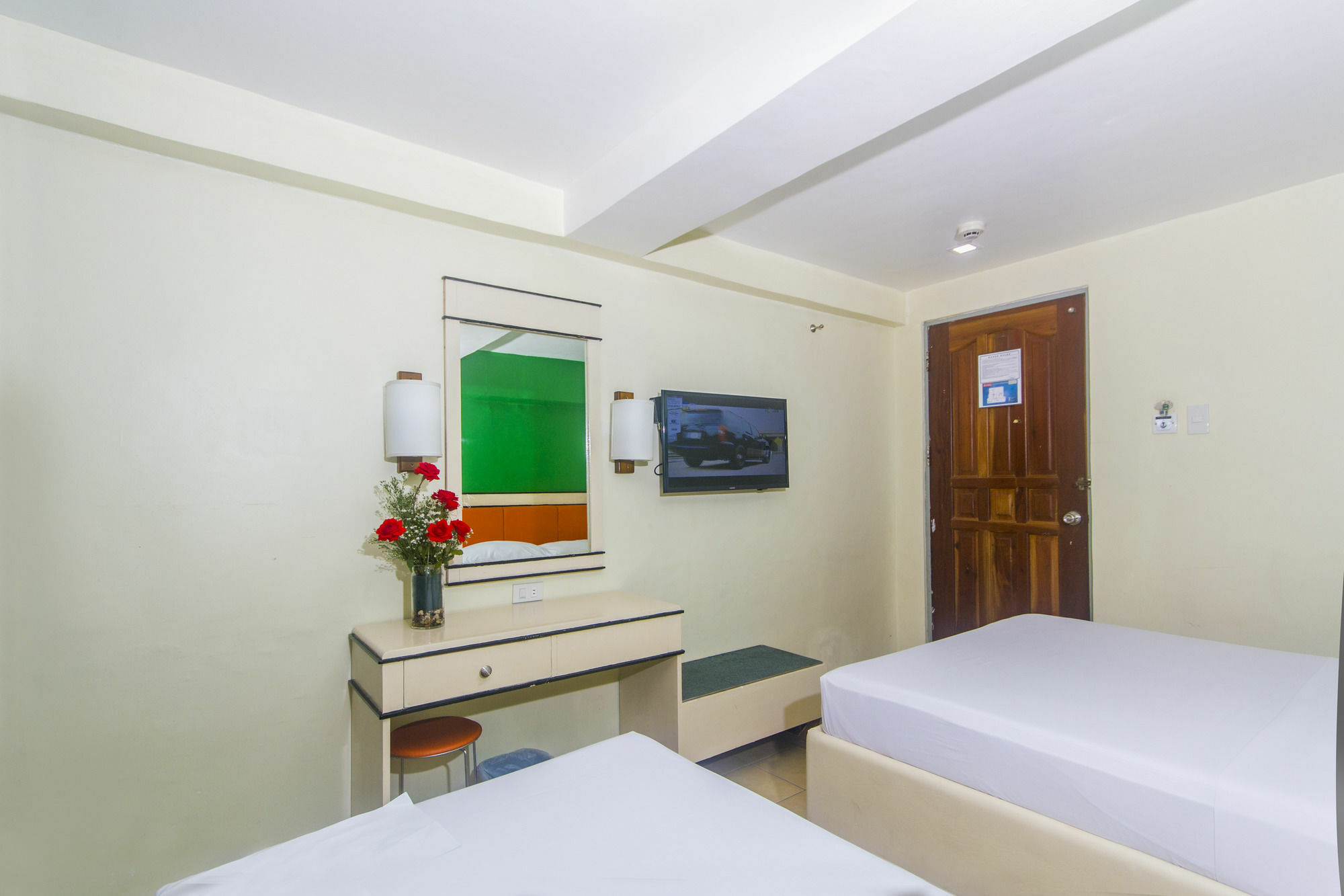 Usda Dormitory Hotel Cebu Extérieur photo